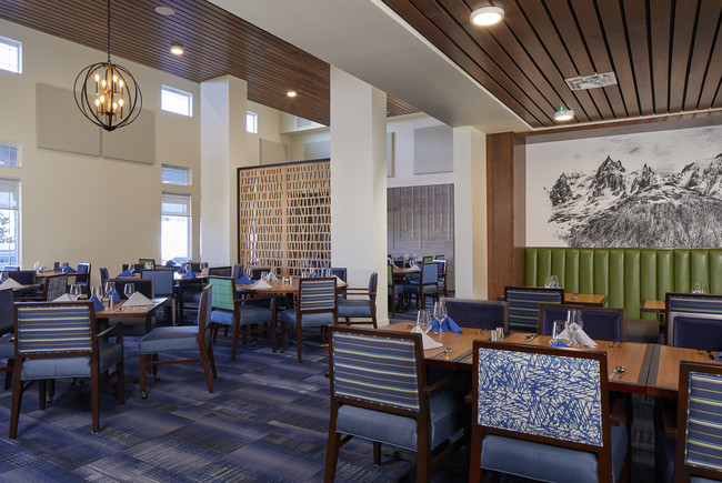 Ovation - Restaurante Modern-American - Revel Spokane All-Inclusive Senior Living