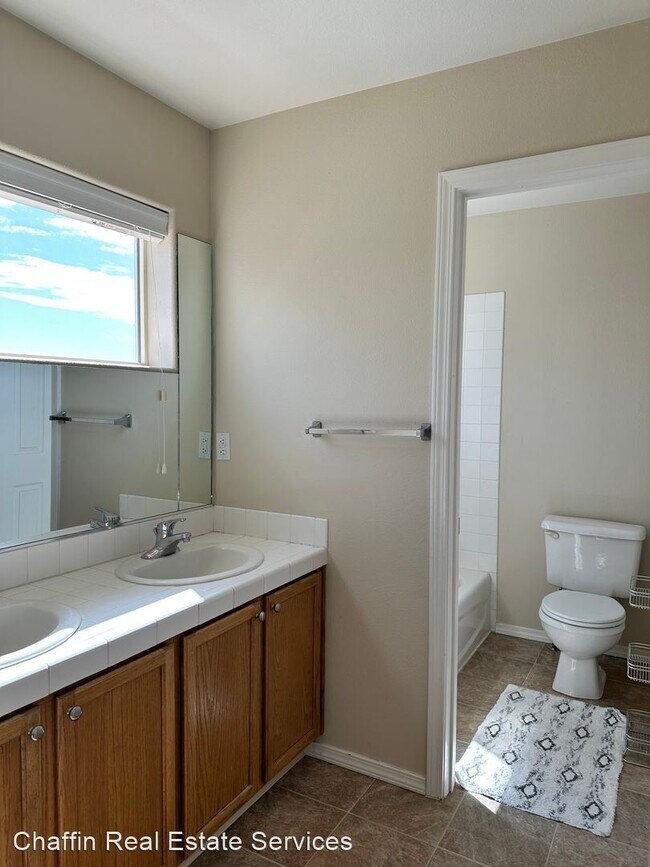 Building Photo - 3 br, 3 bath House - 123 Desert Lakes Drive