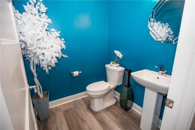 Foto del edificio - 4326 Stone Creek Dr