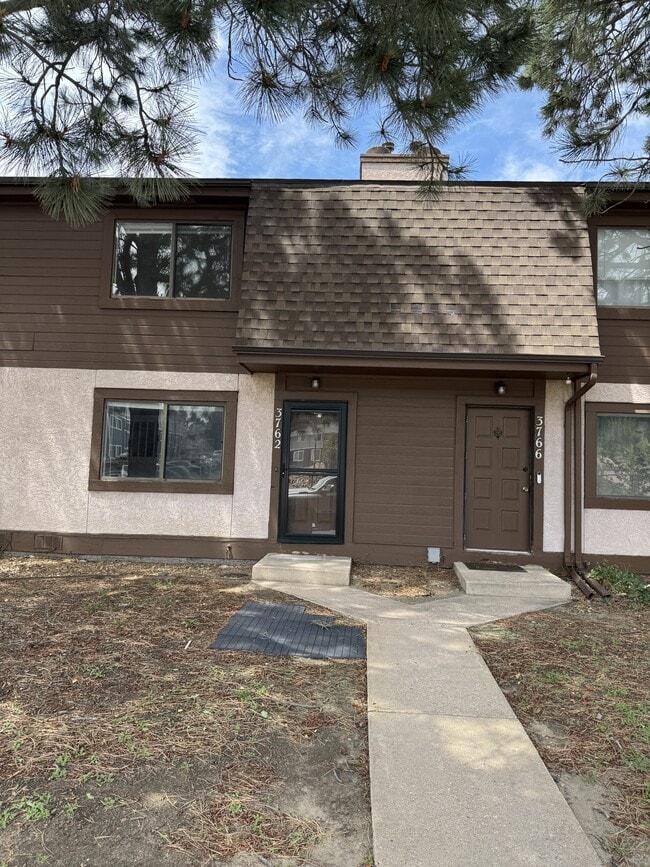 Building Photo - 3762 Oro Blanco Dr