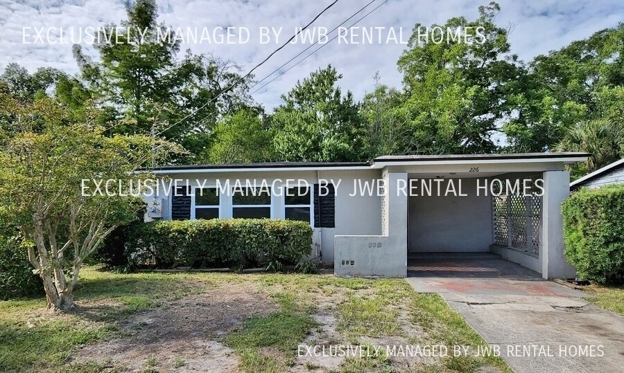 Foto principal - 226 W 44th St