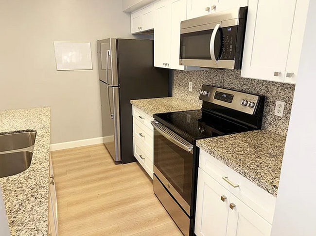 Building Photo - 750 Del Verde Cir