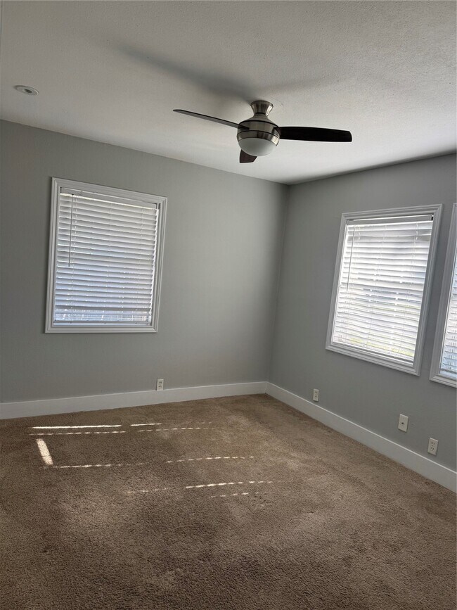 Foto del edificio - 7526 Dearborn St