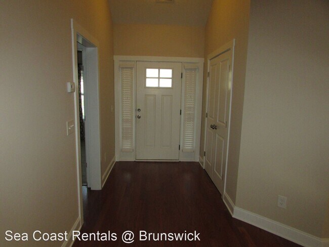 Building Photo - 3 br, 2 bath House - 1519 Round Ridge Rd. SE