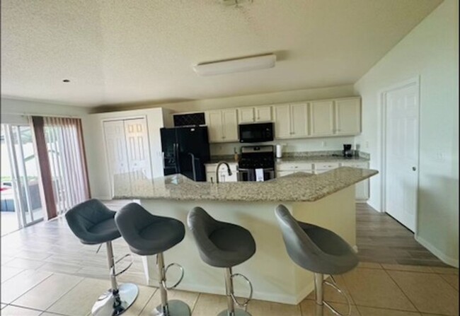 Foto del edificio - Charming home for rent in Lake Heather Hil...