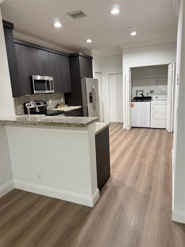 Foto del edificio - 3907 Vista Grove Ln