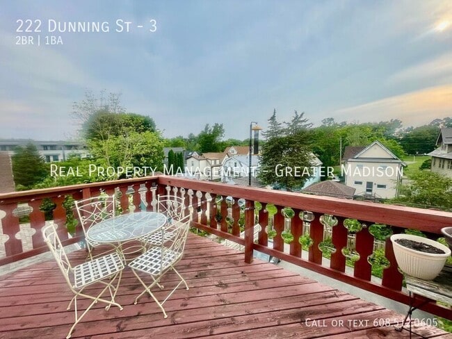 Building Photo - 222 Dunning St