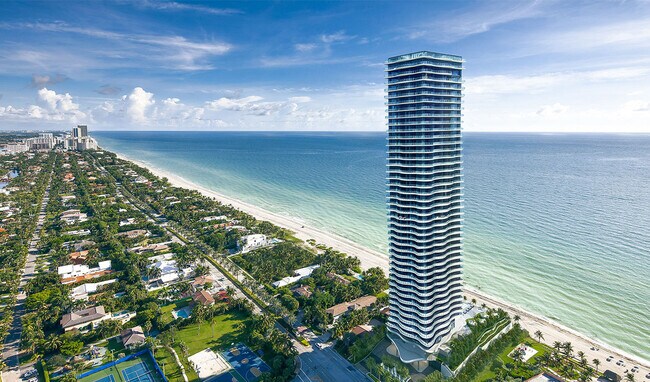 Foto del edificio - 19575 Collins Ave