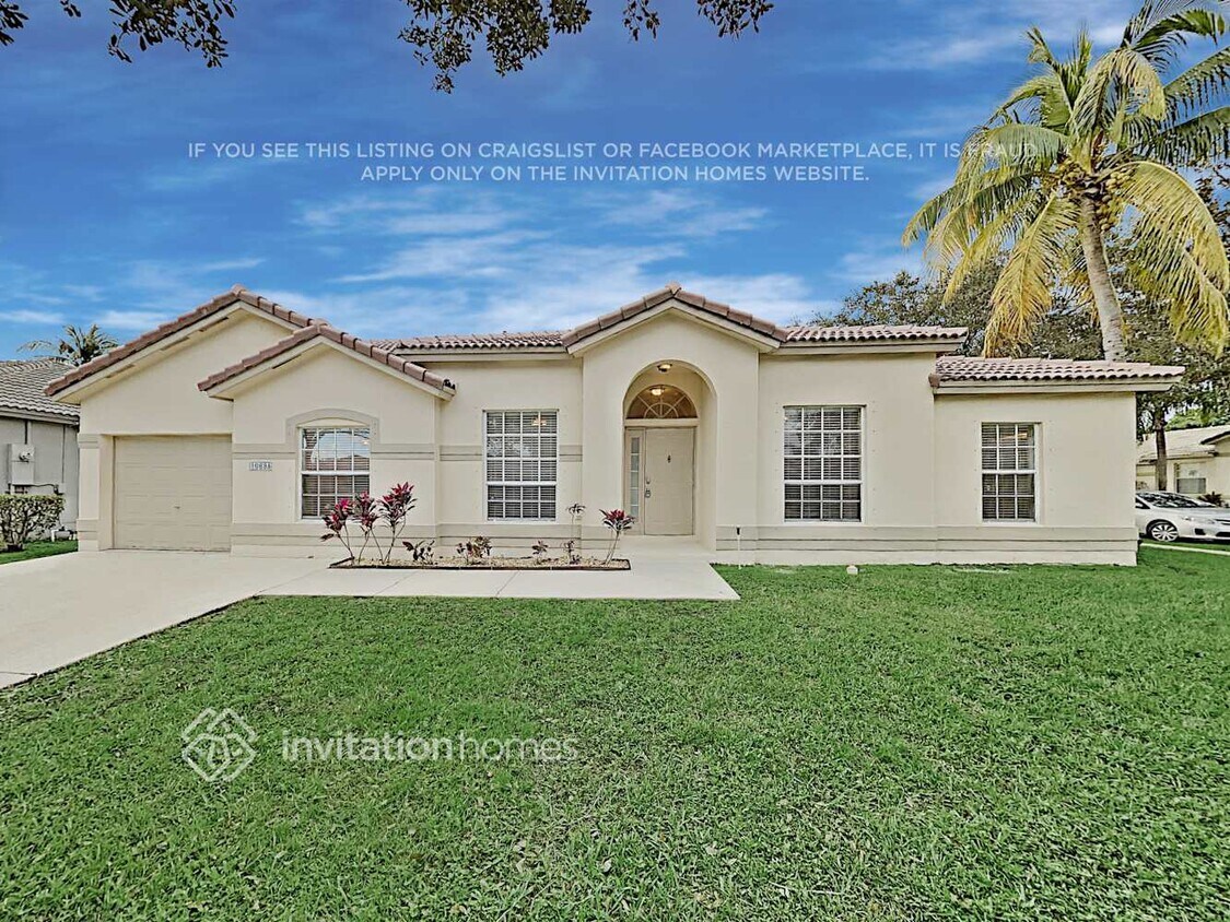 Foto principal - 10698 SW 20th Ct