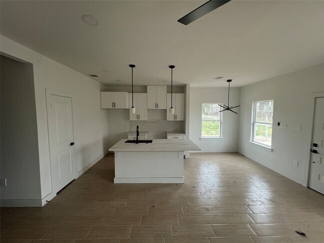 Foto del edificio - 5710 Delmack St