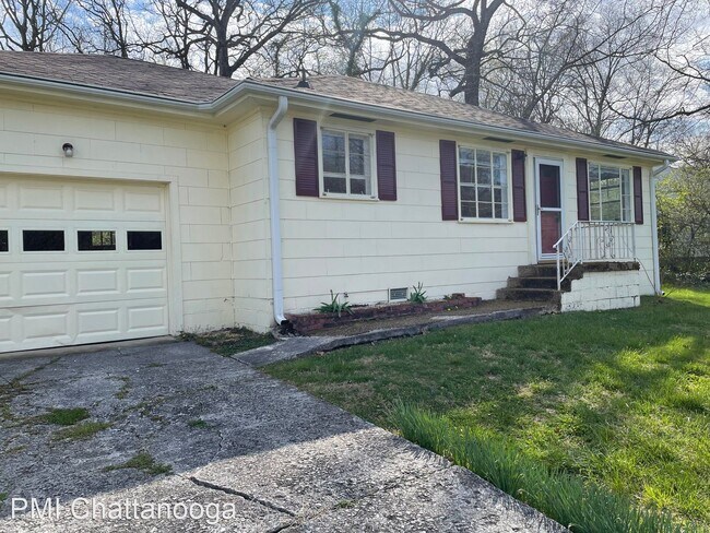 Building Photo - 2 br, 1 bath House - 1422 Elm St