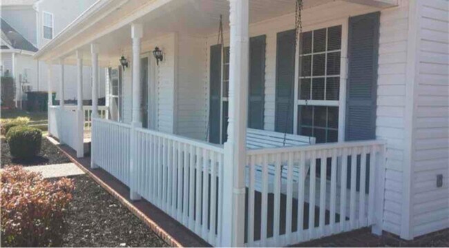 Building Photo - 2319 Baldwin Ct