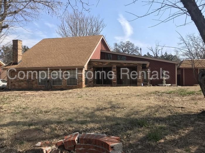Primary Photo - 3400 N Wilburn Ave