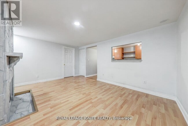 Building Photo - 1279 Northmount St