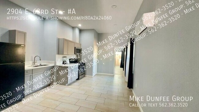 Foto del edificio - 2904 E 63rd St