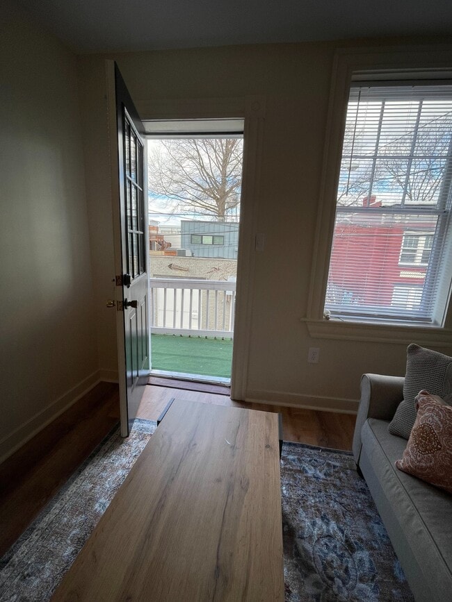 Photo - 411 Gilmer St Apartment
