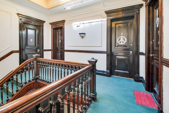 Interior Photo - 316 Clinton Avenue