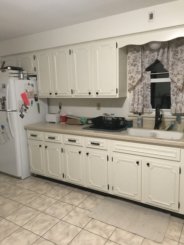 Foto principal - 5460 West Rd