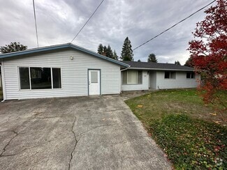 Building Photo - 1406 Dogwood St SE
