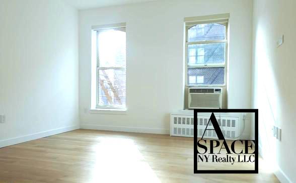 Building Photo - 337 Bleecker St