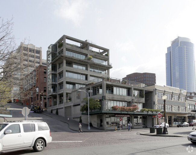 Building Photo - 87 Virginia St