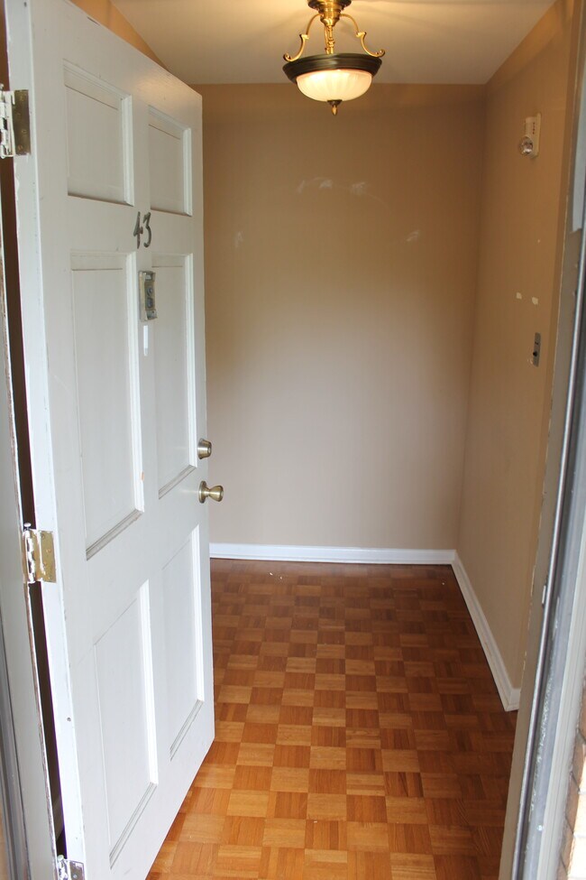 3000 Hillsboro Pike Unit 43, Nashville, TN 37215 Condo for Rent in Nashville, TN