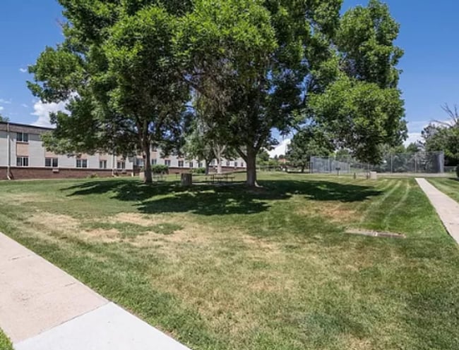Building Photo - Cute 1 bedroom, full bathroom condo