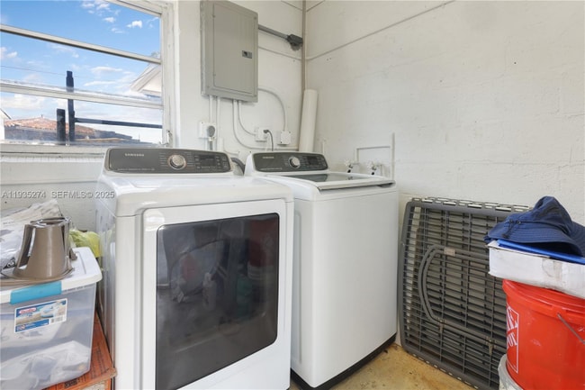 Foto del edificio - 4165 W 5th Ln