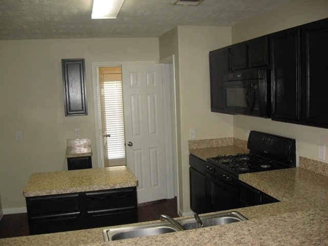 Building Photo - 882 Darbydale Crossing Ln