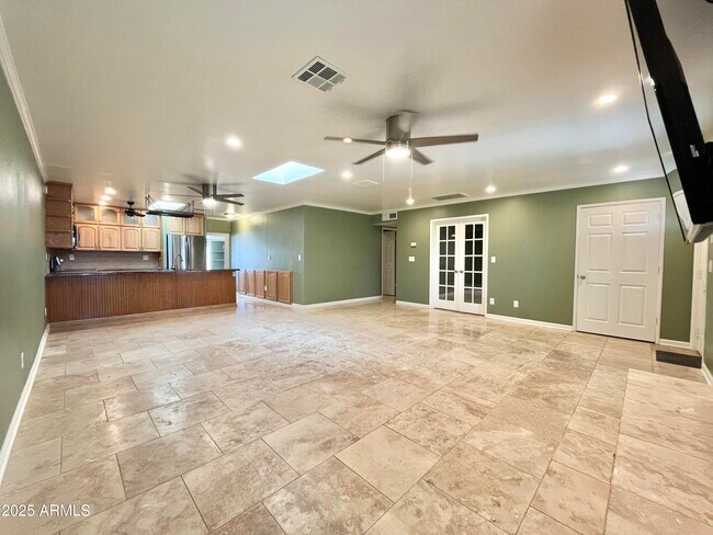 Foto del edificio - 2808 W Morten Ave