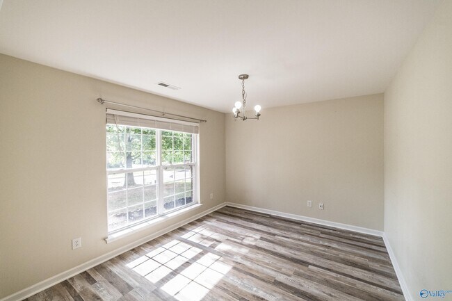 Building Photo - 128 Wilder Dr