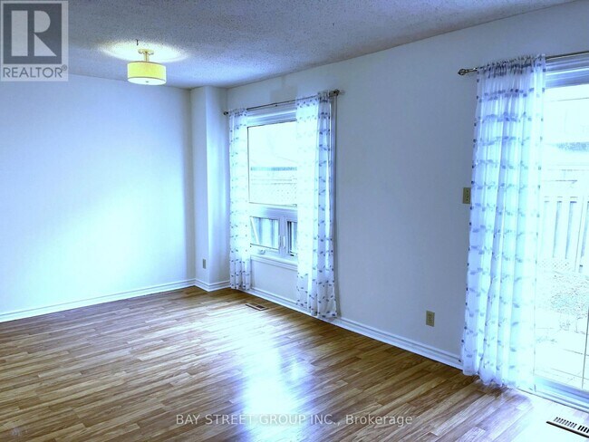 Building Photo - 1232 Guelph Line