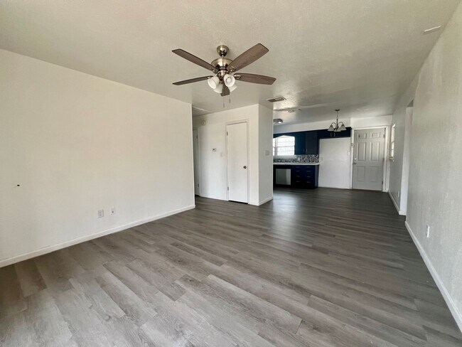 Foto del edificio - Charming 3 Bedroom Home in Brownfield!