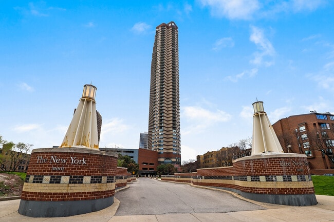 Building Photo - 3660 N Lake Shore Dr