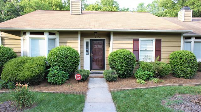 Foto del edificio - 8306 Summer Glen Cir