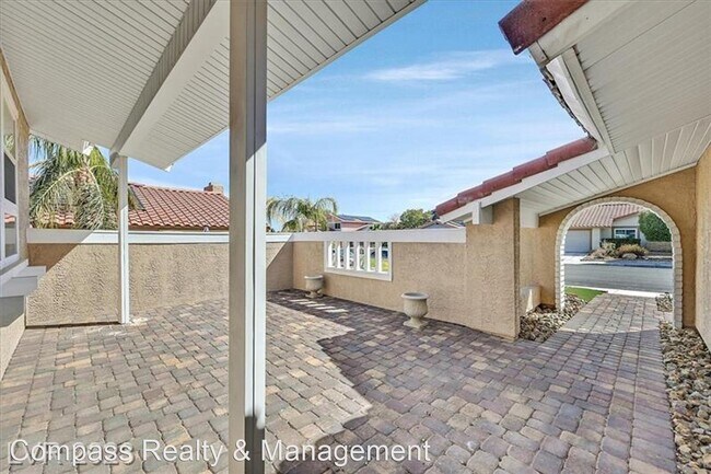 Building Photo - 4 br, 3 bath House - 8720 Pavia Dr
