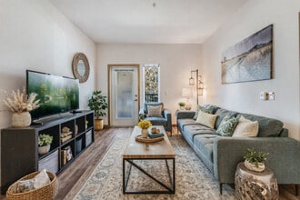 Building Photo - 8280 164th Ave NE