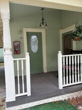 Building Photo - 203 N Orlando Ave