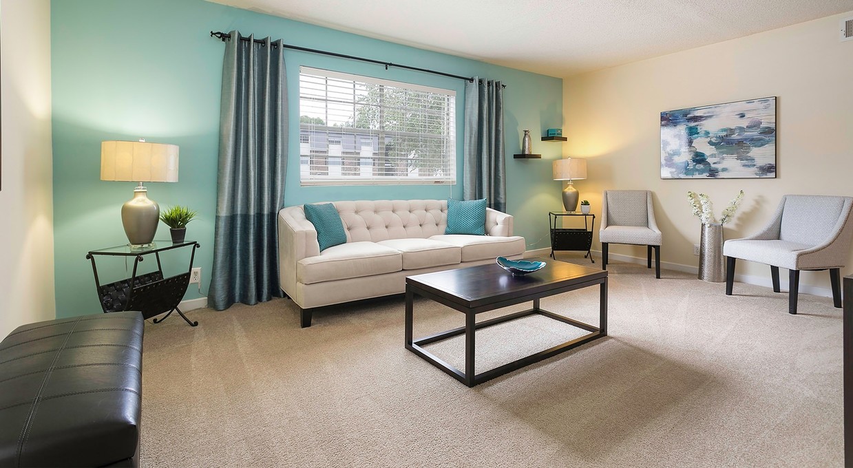 Sala de estar - Holly Hills Apartment Homes