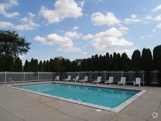 Building Photo - Quail Ridge Apartments