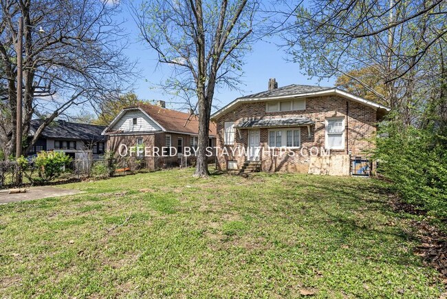 Building Photo - 1667 Foster Ave
