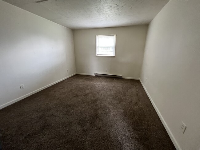 Building Photo - 6433 Applecross Ave