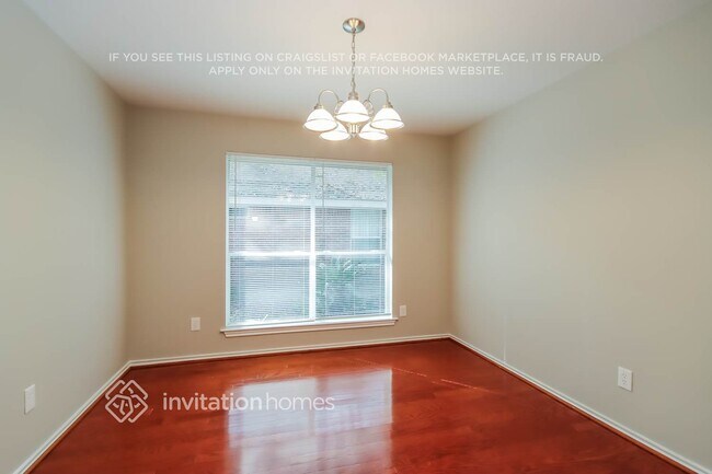 Foto del edificio - 203 Shale Run Pl