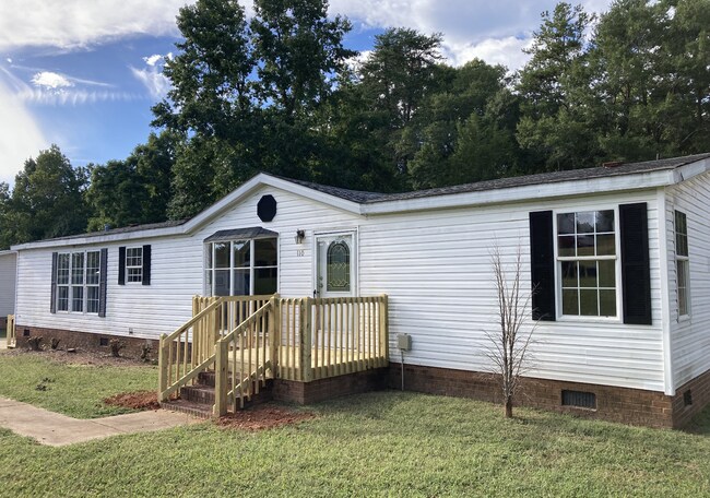 Building Photo - 110 Robin Ridge Cir