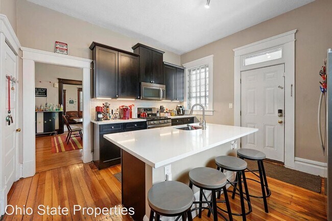 Building Photo - 5 br, 2 bath House - 1689 North 4th Street