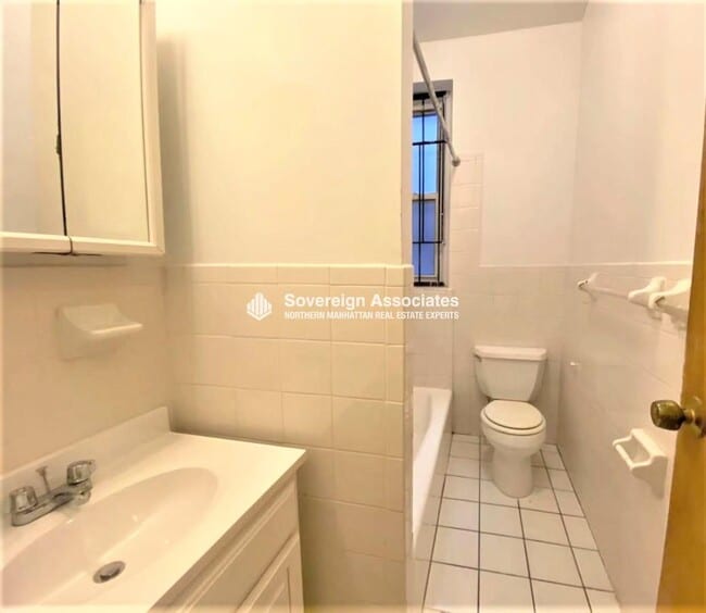 Foto del edificio - 515 west 111th Street
