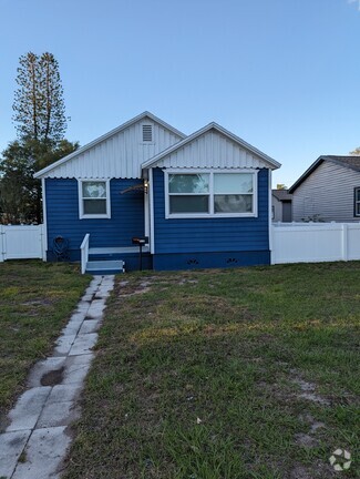 Building Photo - 4515 22nd Ave S