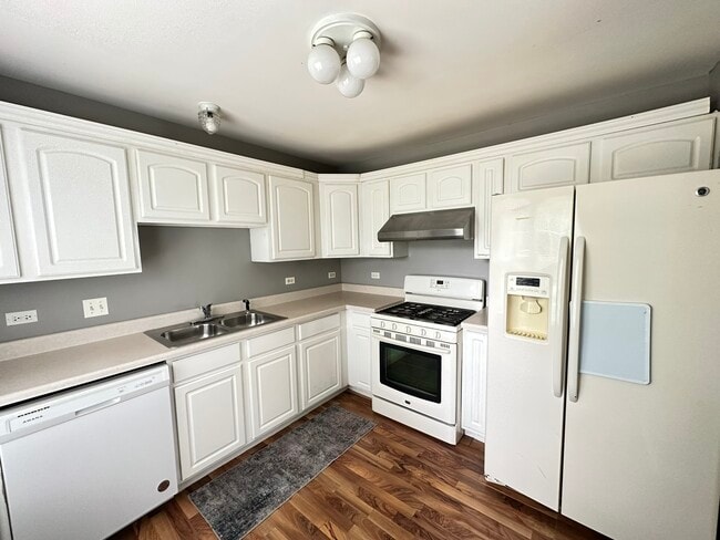 Building Photo - 2212 Waterleaf Ct