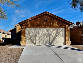 Building Photo - 6939 S Creek Run Ave