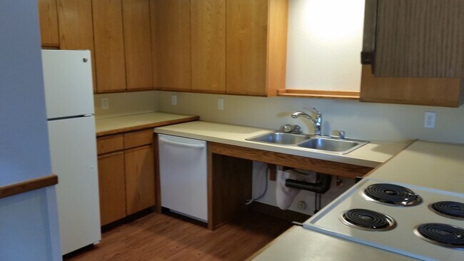 Foto del edificio - 2700/2702 E. 32nd Street